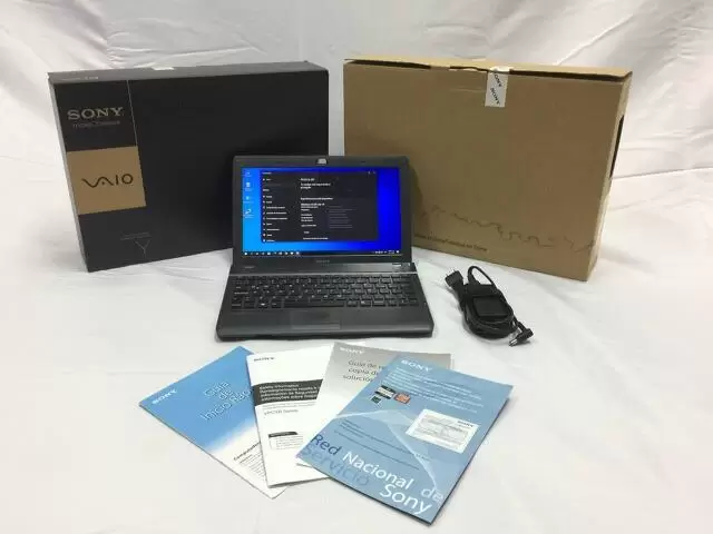 Laptop Sony Vaio Series Y - VPCYB35AL/B- Model: PCG-31311U 